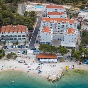 Malo Aparthotel